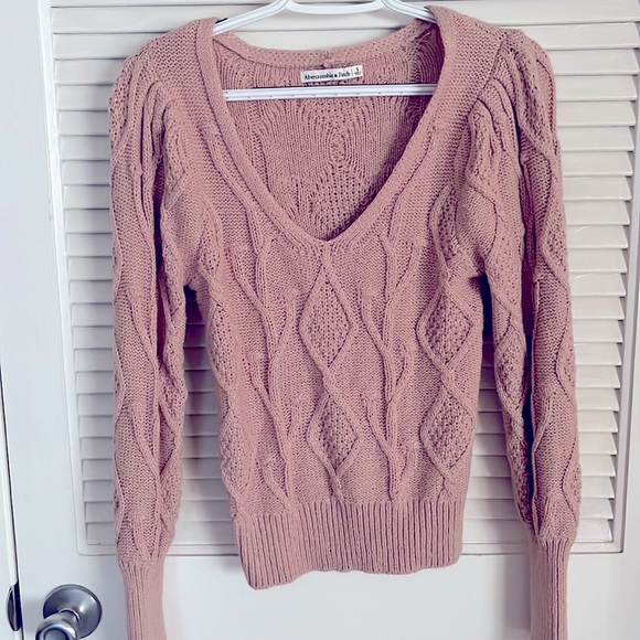 Abercrombie pink knit sweater size small - Picture 1 of 4